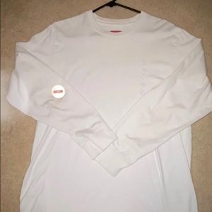 Supreme shirt